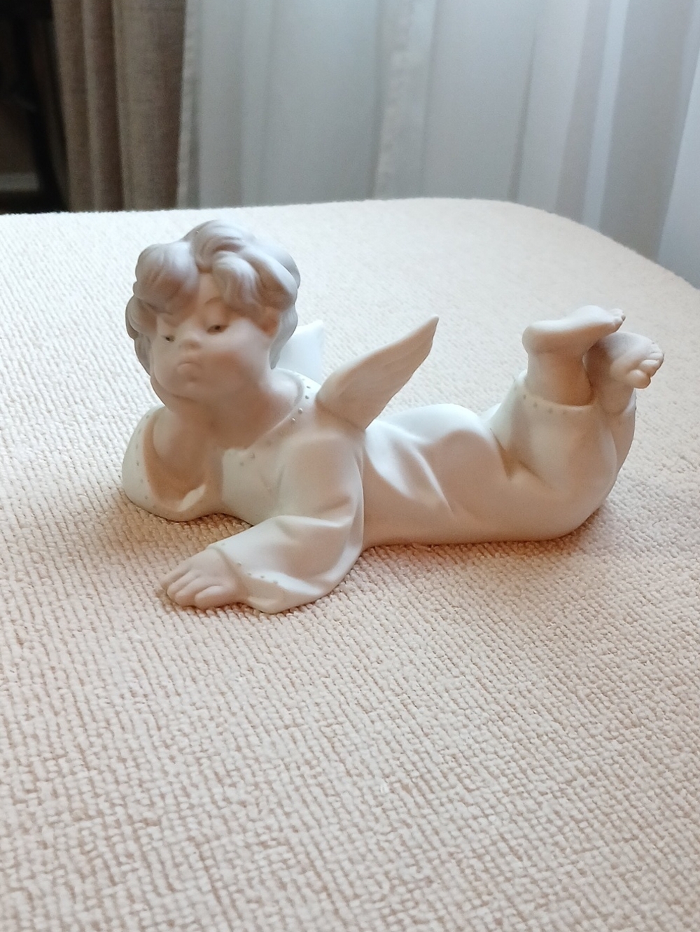 Llardo Reclining Angel Matte Finish Hand Made In Spain
